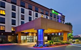 Holiday Inn Express Atlanta nw Galleria Area